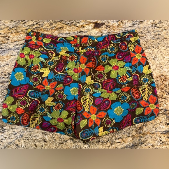 Arizona Girls Plus Size 18 1/2 Shorts Brown Multicolored Floral - Picture 2 of 7